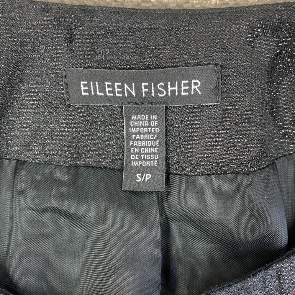 Eileen Fisher light lined jacket. - Picture 3 of 6